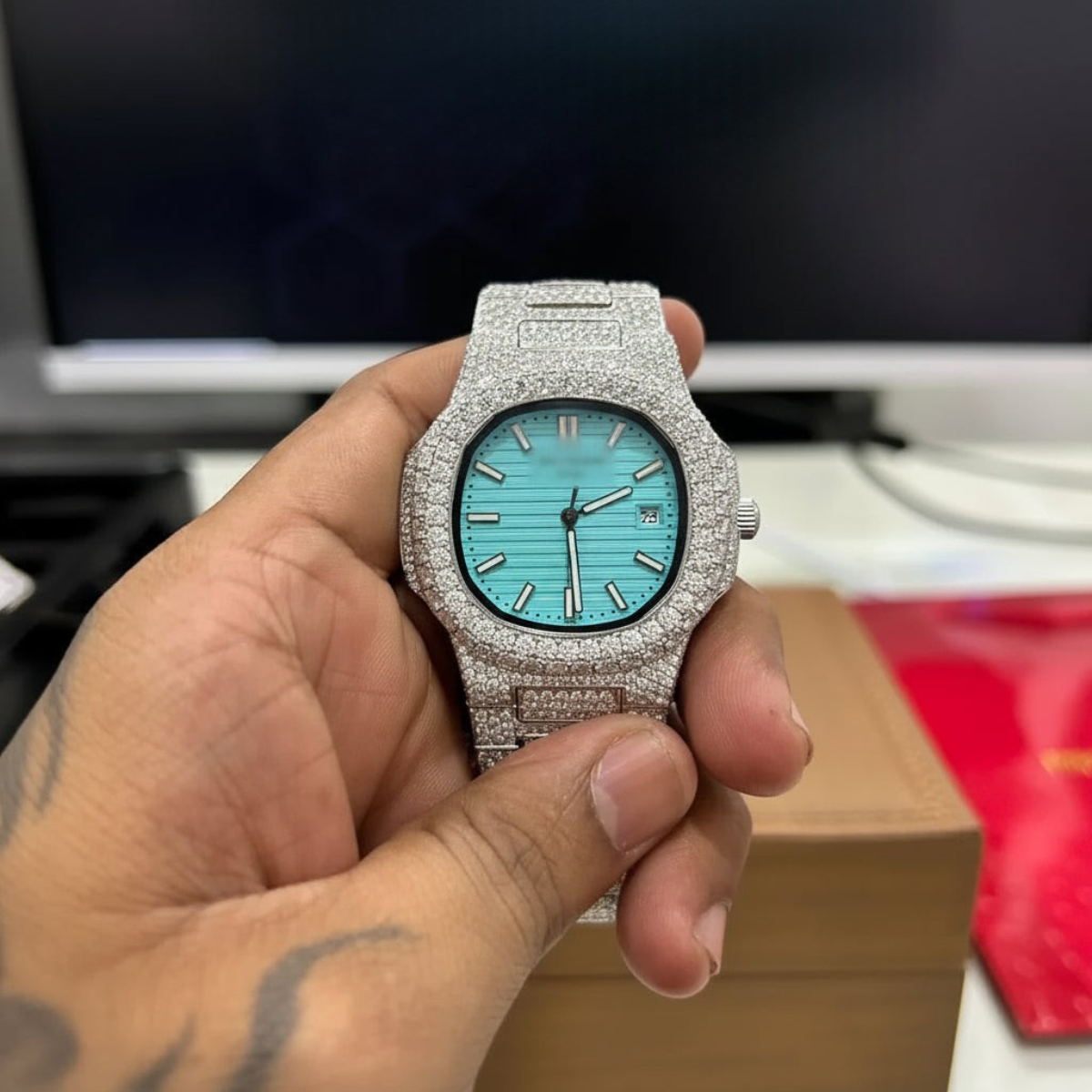 Moissanite Generic Watch